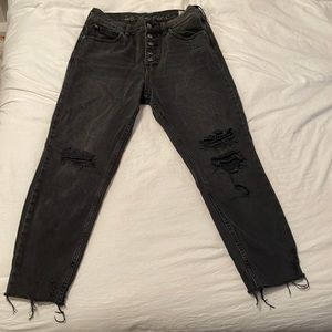 Free People Good Time Relaxed Skinny Jeans | Size 28 | Worn, good condition |